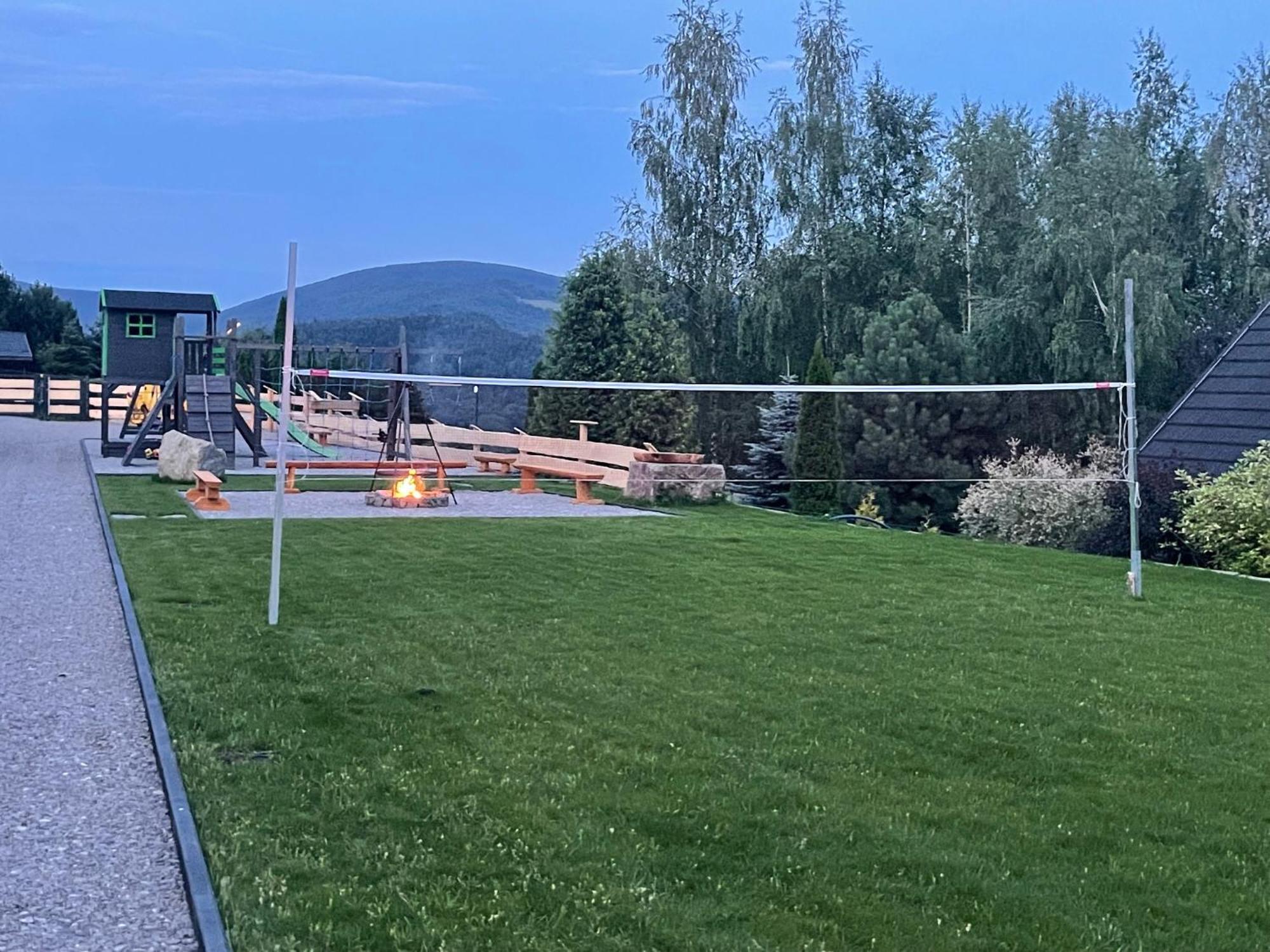 Domek Drewniany W Gorach Jacuzzi & Balia - Osada Chelm Stroza  Exterior photo