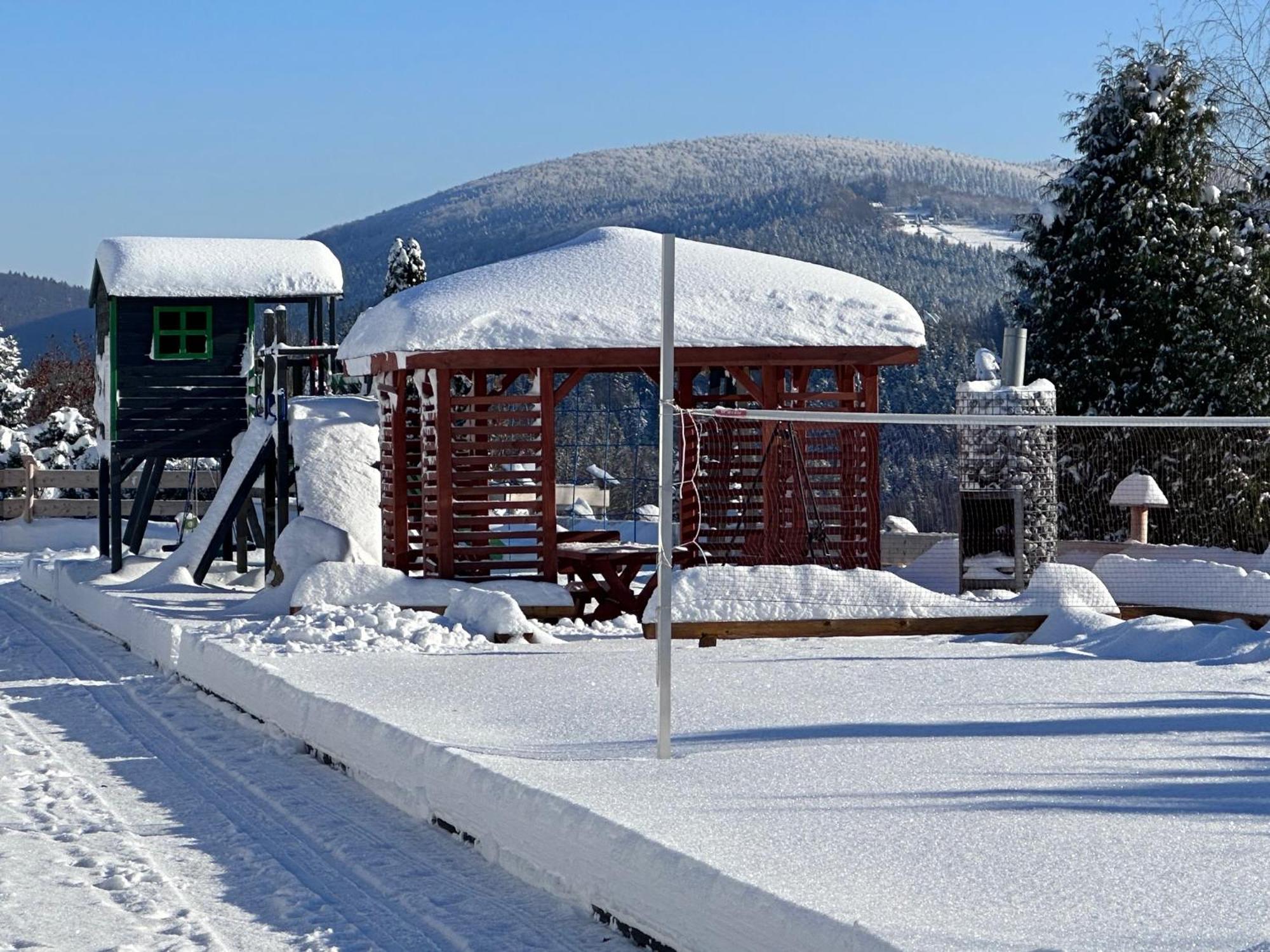 Domek Drewniany W Gorach Jacuzzi & Balia - Osada Chelm Stroza  Exterior photo